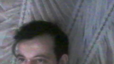 Snapshot of vredesbyrd5 chatting on 12.17.24 VRED online show from 12.17.24