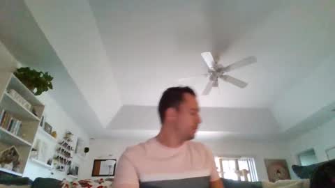 Snapshot of wakandalive chatting on 12.25.24 wakandalive online show from 12.25.24