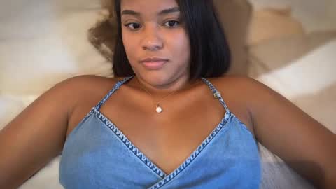 Layla friends call me Koko online show from 09.18.25