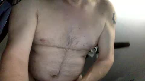 Snapshot of waltbkk chatting on 03.04.25 Walter online show from 03.04.25