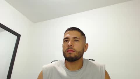 Snapshot of walter_brownn01 chatting on 01.17.25 WALTER BROWN online show from 01.17.25