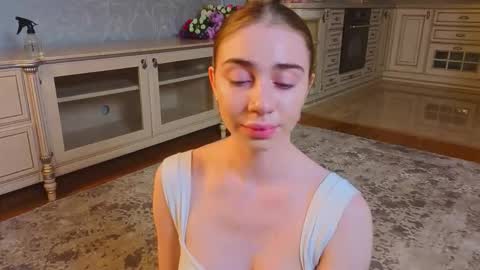 Snapshot of wandabraund chatting on 09.15.25 hello guys im Lilian online show from 09.15.25