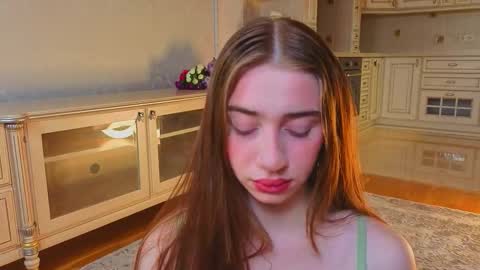 Snapshot of wandabraund chatting on 09.29.25 hello guys im Lilian online show from 09.29.25