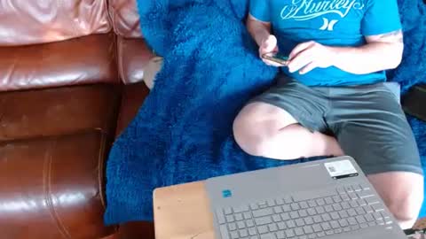 Snapshot of watchedging chatting on 01.11.25 Hereforfun online show from 01.11.25