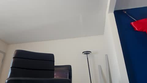 WayneWorlds68 online show from 10.06.25