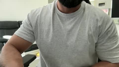Snapshot of weaponx1 chatting on 10.17.25 Weapon X online show from 10.17.25