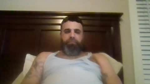 Snapshot of weezy210 chatting on 01.01.25 Weezy online show from 01.01.25
