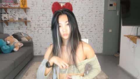 Snapshot of wendy_marvel chatting on 01.08.25 Wendy online show from 01.08.25