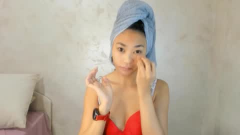 Snapshot of wendy_marvel chatting on 09.21.25 Wendy online show from 09.21.25