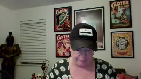 Snapshot of wendycu chatting on 09.27.25 WendyCU online show from 09.27.25