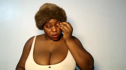 Snapshot of wet_pussyy24 chatting on 10.16.25 lily online show from 10.16.25