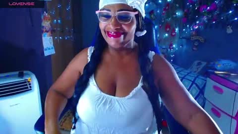 Snapshot of wethotass chatting on 12.22.24 gina online show from 12.22.24