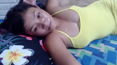 Snapshot of wettyhottie69 chatting on 01.17.25 wettyhottie69 online show from 01.17.25