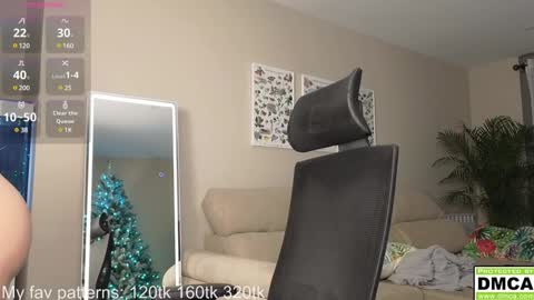Snapshot of whiteanisha chatting on 12.29.24 Anisha online show from 12.29.24