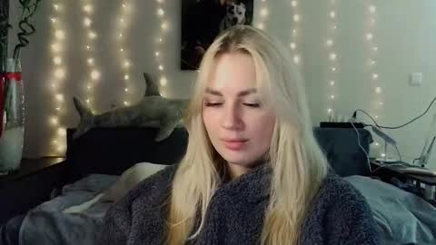 Snapshot of whitehex666 chatting on 11.29.25 whitehex666 online show from 11.29.25