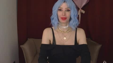 Snapshot of whitequeen888 chatting on 02.23.25 White Queen online show from 02.23.25