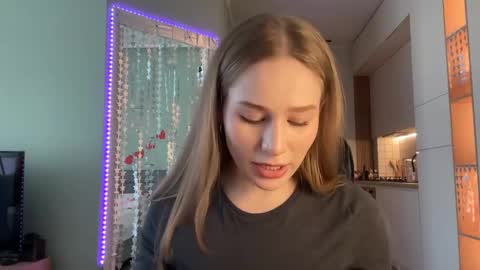 Alisa online show from 01.10.25