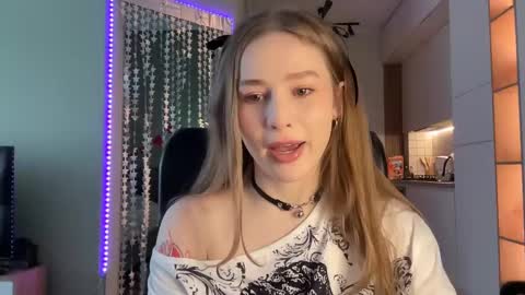 Alisa online show from 01.15.25