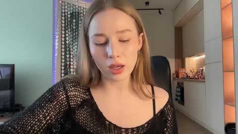 Alisa online show from 01.20.25