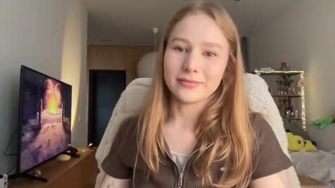 Alisa online show from 09.19.25