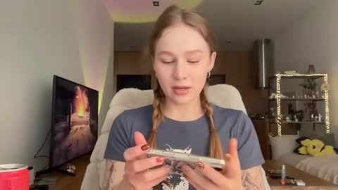 Alisa online show from 11.06.25