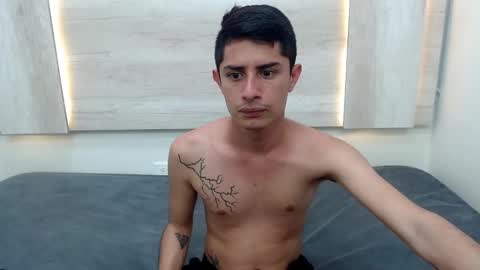 Snapshot of wickedboy_twink chatting on 01.19.25 JAISON online show from 01.19.25