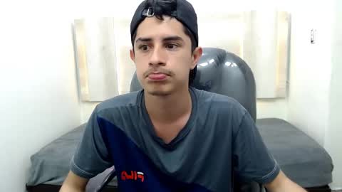Snapshot of wickedboy_twink chatting on 01.26.25 JAISON online show from 01.26.25