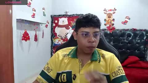 Snapshot of wiilliam_20 chatting on 01.27.25 wiilliam online show from 01.27.25