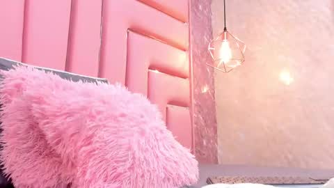 Snapshot of wild_firee_ chatting on 10.10.25 wild_firee_ online show from 10.10.25