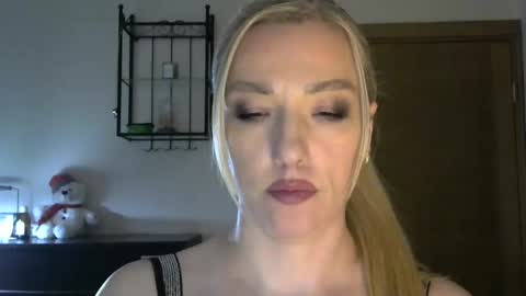 Alina online show from 02.28.25