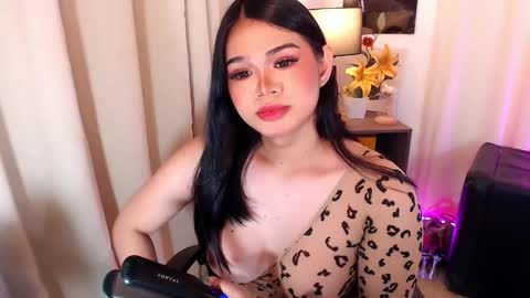 Ms Lucy online show from 11.29.25