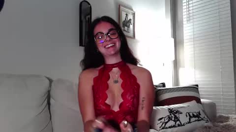 willowbelle online show from 10.20.25