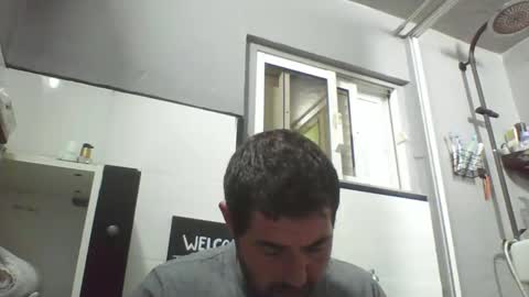 Snapshot of windowpane5 chatting on 12.31.24 windowpane online show from 12.31.24