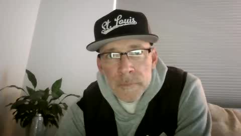 Snapshot of wingnutt765733 chatting on 03.03.25 wingnutt765733 online show from 03.03.25