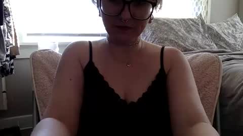 Snapshot of winterpayne chatting on 12.05.25 winterp online show from 12.05.25