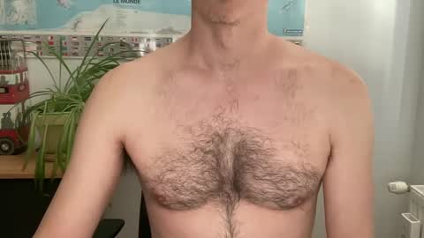 Snapshot of wladsexy88 chatting on 02.14.25 Wladsexy88 online show from 02.14.25