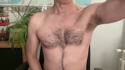 Snapshot of wladsexy88 chatting on 02.14.25 Wladsexy88 online show from 02.14.25