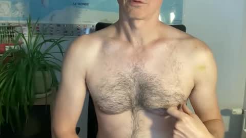 Snapshot of wladsexy88 chatting on 09.24.25 Wladsexy88 online show from 09.24.25