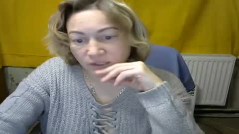 Snapshot of wleslymosw chatting on 02.12.25 wleslymosw online show from 02.12.25