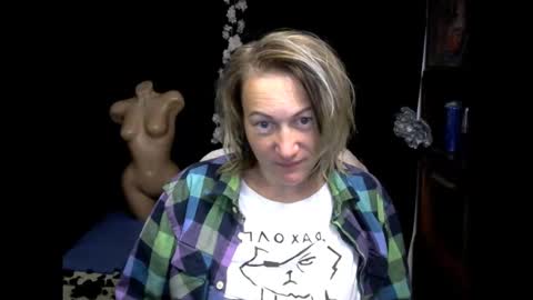 Snapshot of wleslymosw chatting on 09.25.25 wleslymosw online show from 09.25.25