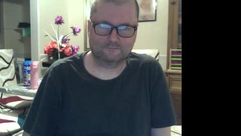 wobble444 online show from 10.12.25