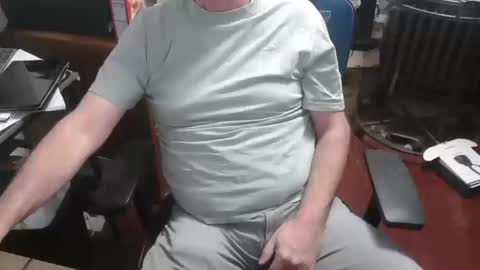 woodworker6473 online show from 10.18.25