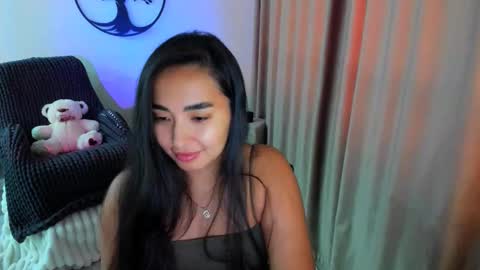 Snapshot of worldofkim chatting on 10.17.25 dudetta Kim online show from 10.17.25