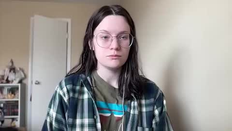 Snapshot of worship_lucina chatting on 12.17.24 Lucina online show from 12.17.24