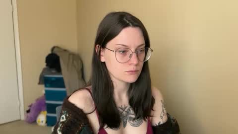 Snapshot of worship_lucina chatting on 02.27.25 Lucina online show from 02.27.25