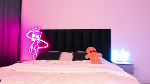 Emi online show from 12.24.24