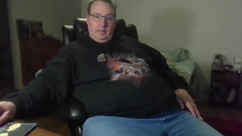 Snapshot of wvalentin0 chatting on 10.27.25 Wren online show from 10.27.25