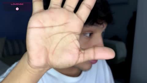 Snapshot of xander_bonnet1 chatting on 09.18.25 Xander bonnet online show from 09.18.25