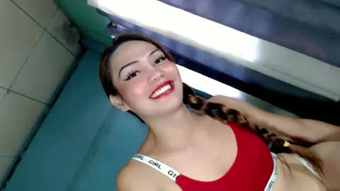 Snapshot of xangel_redx chatting on 02.01.25 ANGEL online show from 02.01.25