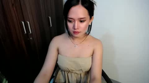 Snapshot of xasian_babygirl chatting on 01.18.25 Aiah online show from 01.18.25